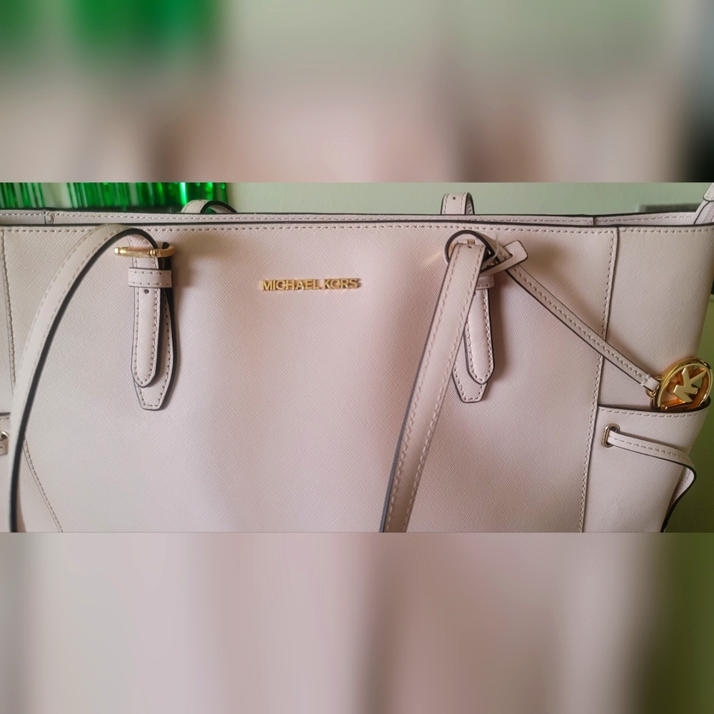 Michael Kors Tote